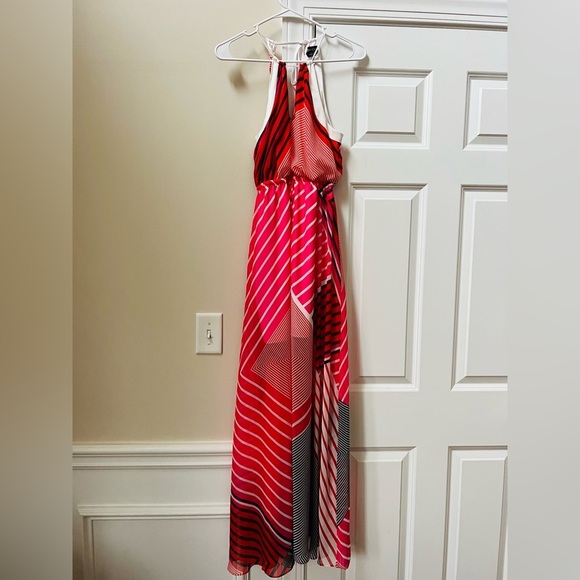 Lovely bebe flowy maxi dress size xxs - Picture 1 of 6